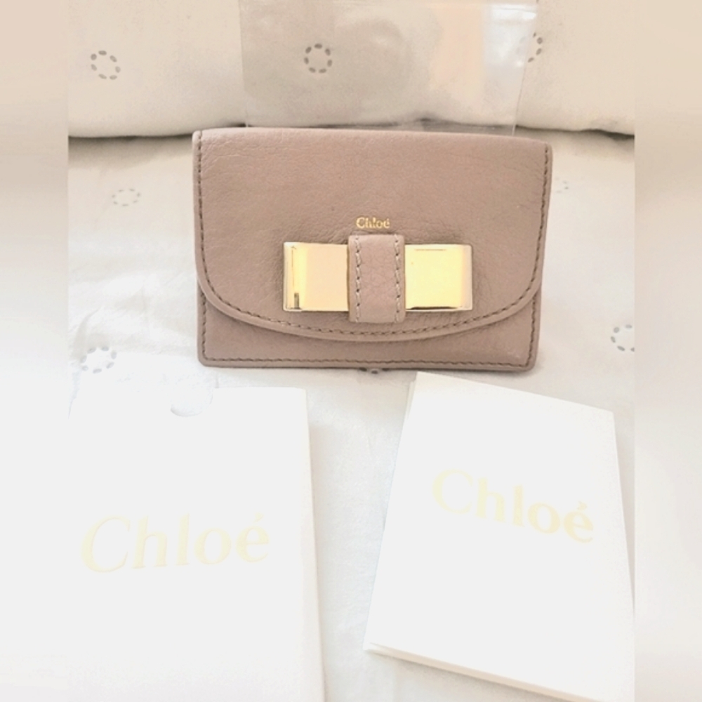 Chloé Lily Blush Pink Leather Card Wallet Gold Metal Bow
